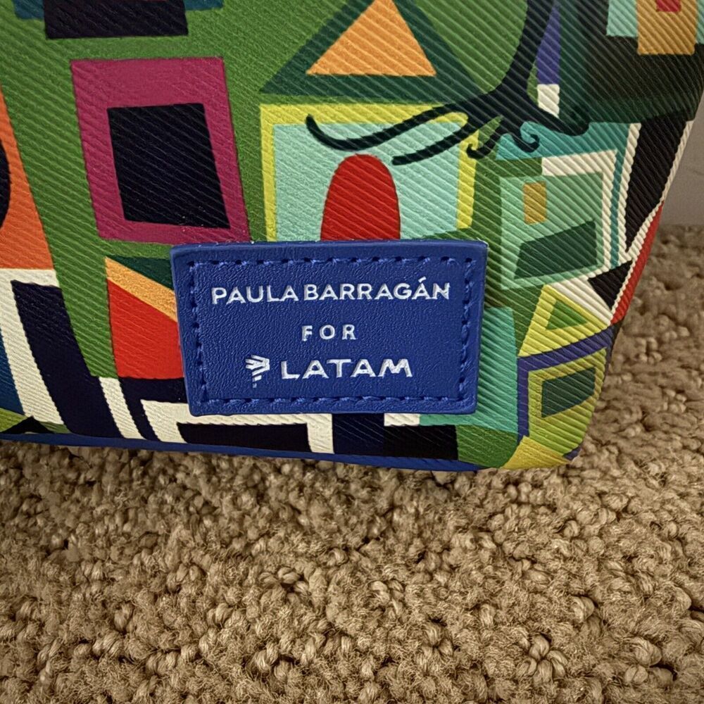 LATAM Airlines Amenity Kit By Paula Barragan Long Haul Business Class Bag Pouch - Picture 2 of 4